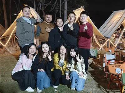 마음과 뜻을 모아 새해를 축하합니다